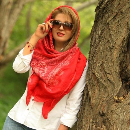 میدونم با تو میمونم