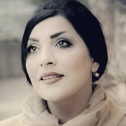 غمگین چو پاییز