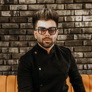 امین بامشاد