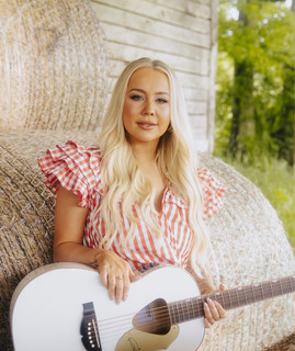 Raelynn